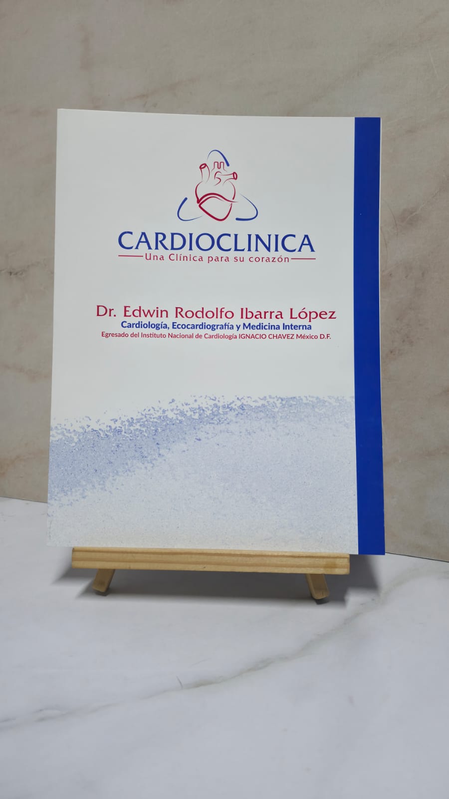Carpeta con pestaña tamaño carta full color - Imagen 23